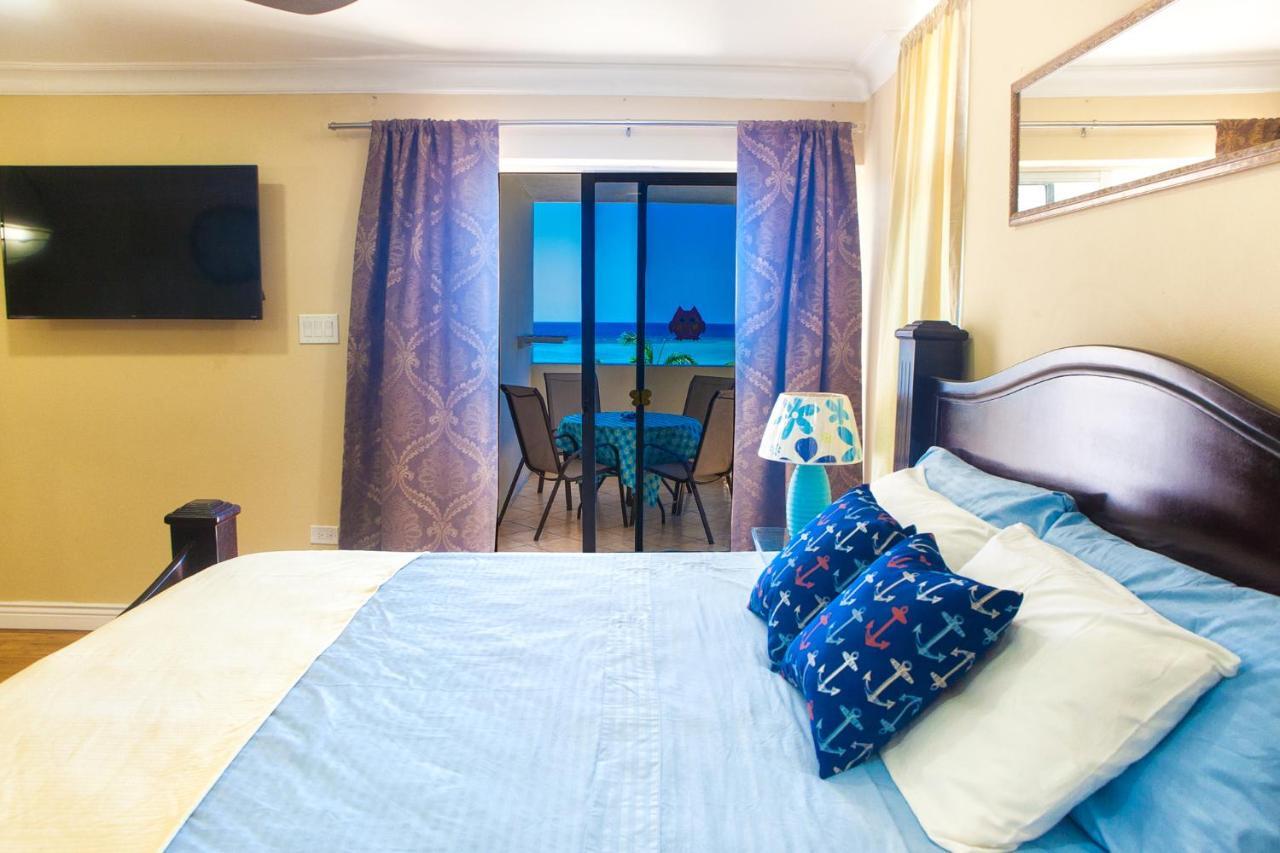 Montego Bay Club Apartments Екстериор снимка